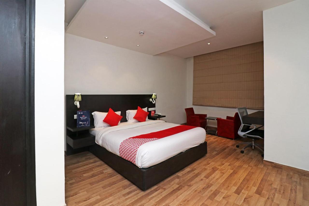 Capital O 19296 Joy Inn & Suites Bhiwadi Exterior photo