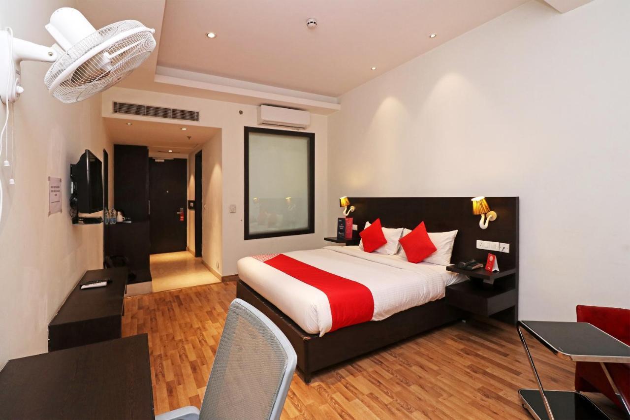 Capital O 19296 Joy Inn & Suites Bhiwadi Exterior photo